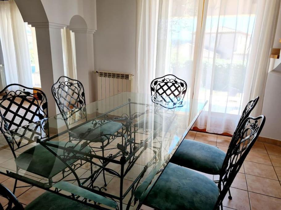 Villa Avec Jardin Au Calme A 7 Min De Cassis Roquefort la Bedoule Bagian luar foto